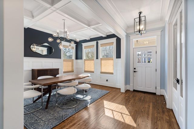 425 Byrne Street, Houston, TX 77009