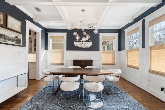 425 Byrne Street, Houston, TX 77009