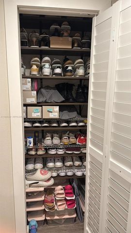 3538 SW 17th St 1B, Miami, FL 33145