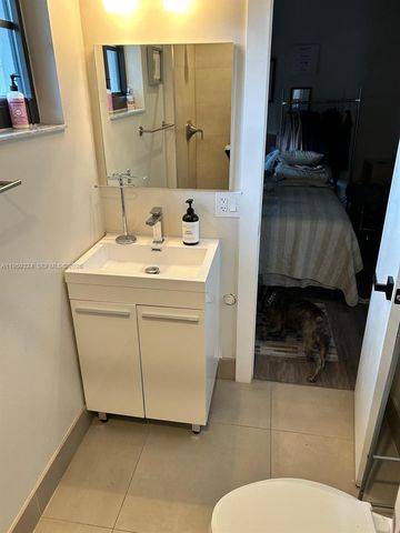 3538 SW 17th St 1B, Miami, FL 33145