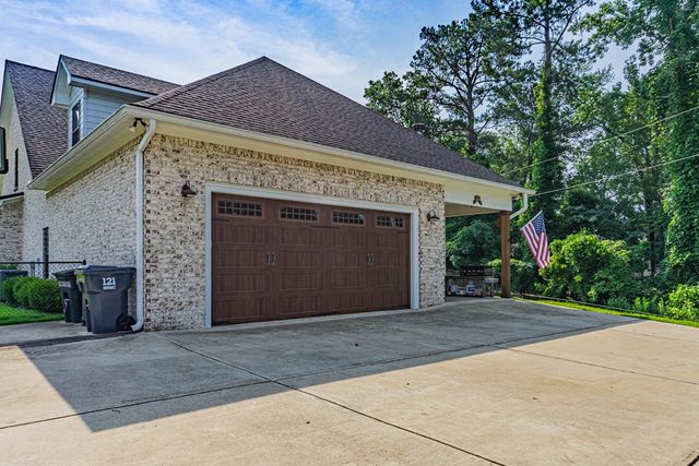 2705 Sterling Drive, Smiths Station, AL 36877