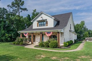 2705 Sterling Drive, Smiths Station, AL 36877