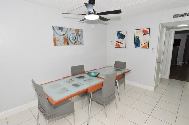 12760 INDIAN ROCKS ROAD 555, Largo, FL 33774