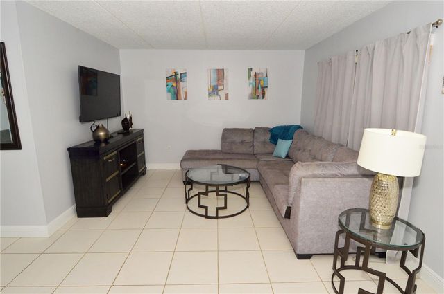 12760 INDIAN ROCKS ROAD 555, Largo, FL 33774