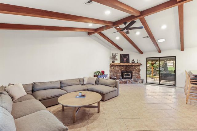 6330 Auburn Folsom Rd, Granite Bay, CA 95746