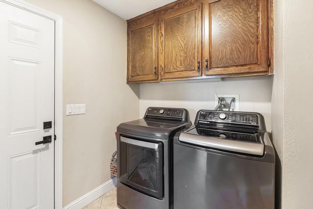 6330 Auburn Folsom Rd, Granite Bay, CA 95746