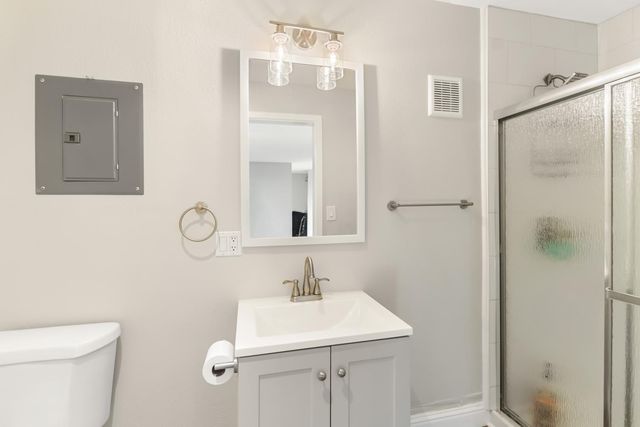 6330 Auburn Folsom Rd, Granite Bay, CA 95746