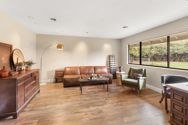 6330 Auburn Folsom Rd, Granite Bay, CA 95746