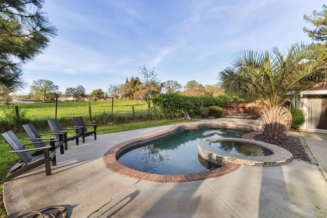 6330 Auburn Folsom Rd, Granite Bay, CA 95746