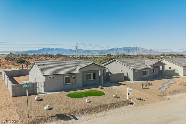 841 Valiant Avenue, Pahrump, NV 89060