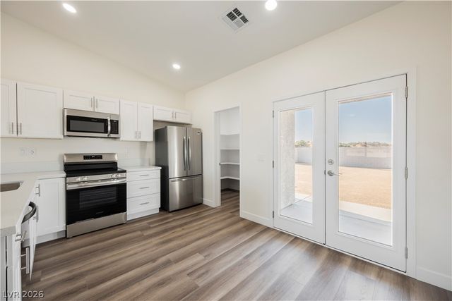 841 Valiant Avenue, Pahrump, NV 89060