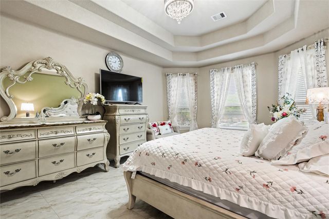 5802 Layton Meadows Lane, Spring, TX 77379
