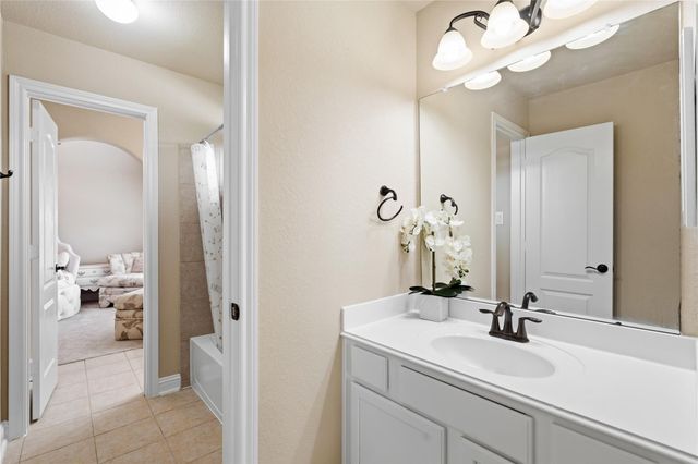 5802 Layton Meadows Lane, Spring, TX 77379