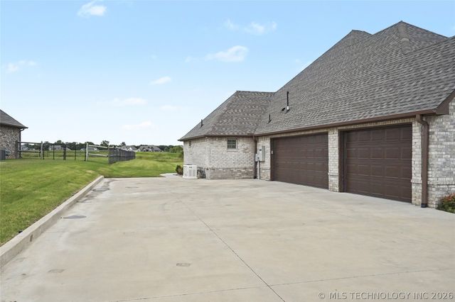 8331 N 149th East Avenue, Owasso, OK 74055