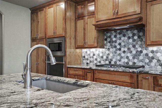 8331 N 149th East Avenue, Owasso, OK 74055