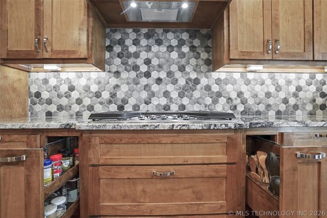 8331 N 149th East Avenue, Owasso, OK 74055