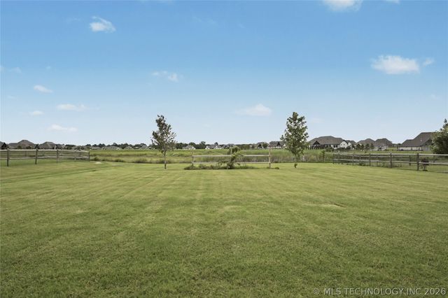 8331 N 149th East Avenue, Owasso, OK 74055
