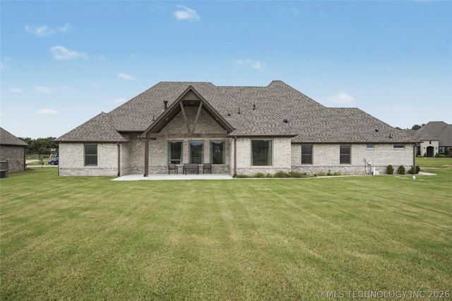 8331 N 149th East Avenue, Owasso, OK 74055