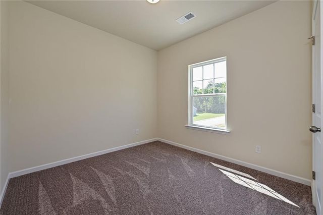 810 Kensington Street, Kingston, GA 30145