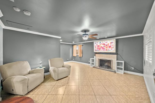 8048 Renton Way, Sacramento, CA 95828