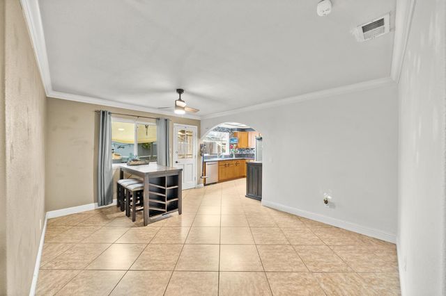 8048 Renton Way, Sacramento, CA 95828