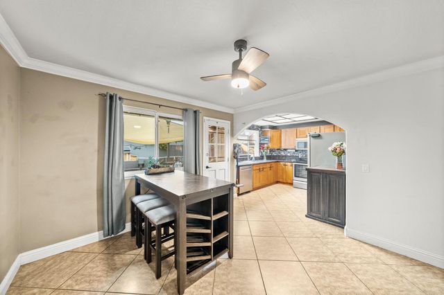 8048 Renton Way, Sacramento, CA 95828