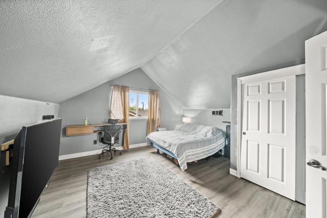 8048 Renton Way, Sacramento, CA 95828