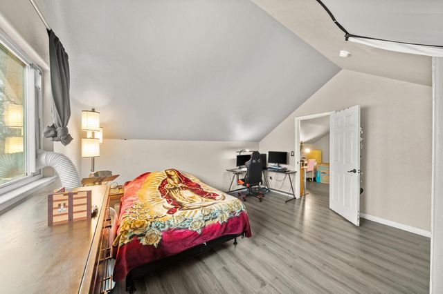 8048 Renton Way, Sacramento, CA 95828