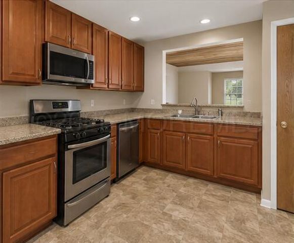 79 Staghorn Drive, Matawan, NJ 07747