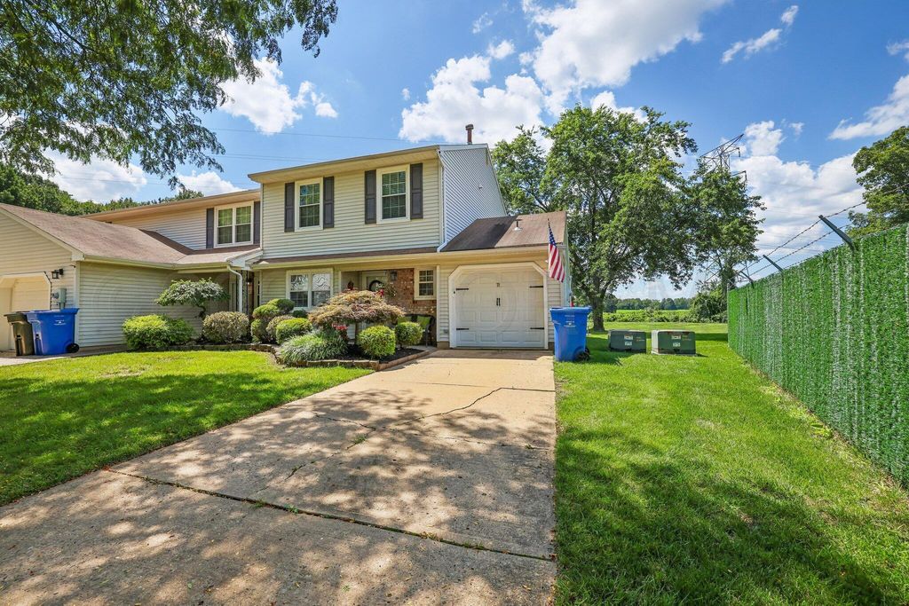 79 Staghorn Drive, Matawan, NJ 07747