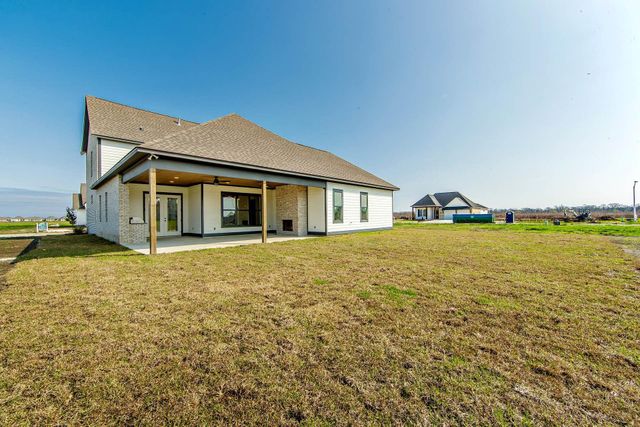 111 Stella Drive, Thibodaux, LA 70301