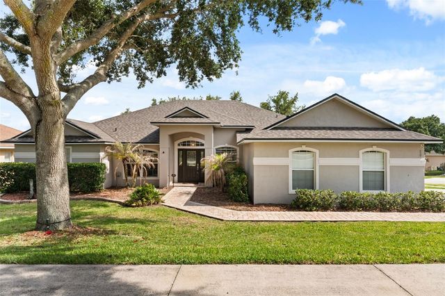 180 COMPASS ROSE DRIVE, Groveland, FL 34736