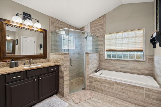 180 COMPASS ROSE DRIVE, Groveland, FL 34736