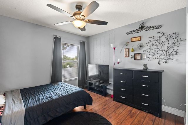 180 COMPASS ROSE DRIVE, Groveland, FL 34736