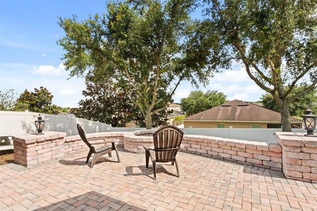 180 COMPASS ROSE DRIVE, Groveland, FL 34736