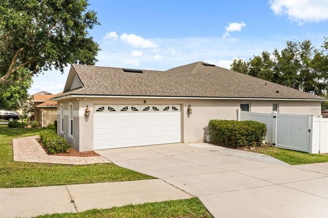 180 COMPASS ROSE DRIVE, Groveland, FL 34736