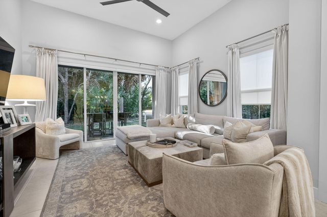 11457 Pointe Midtown Drive, Palm Beach Gardens, FL 33418