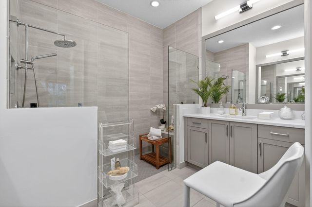 11457 Pointe Midtown Drive, Palm Beach Gardens, FL 33418