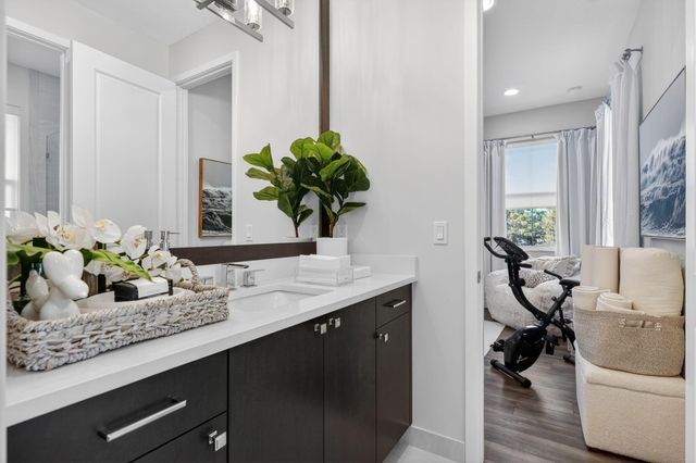 11457 Pointe Midtown Drive, Palm Beach Gardens, FL 33418