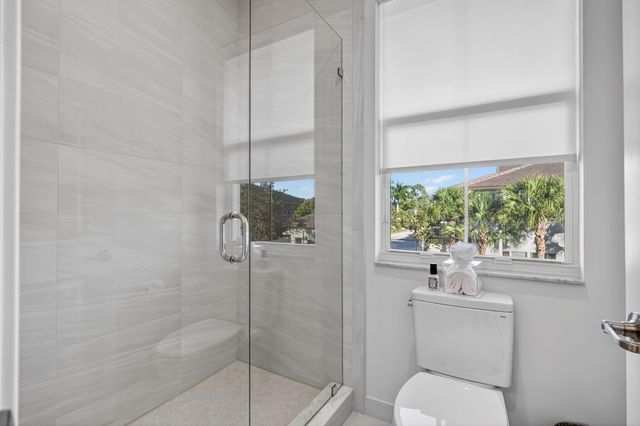 11457 Pointe Midtown Drive, Palm Beach Gardens, FL 33418