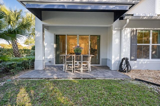 11457 Pointe Midtown Drive, Palm Beach Gardens, FL 33418