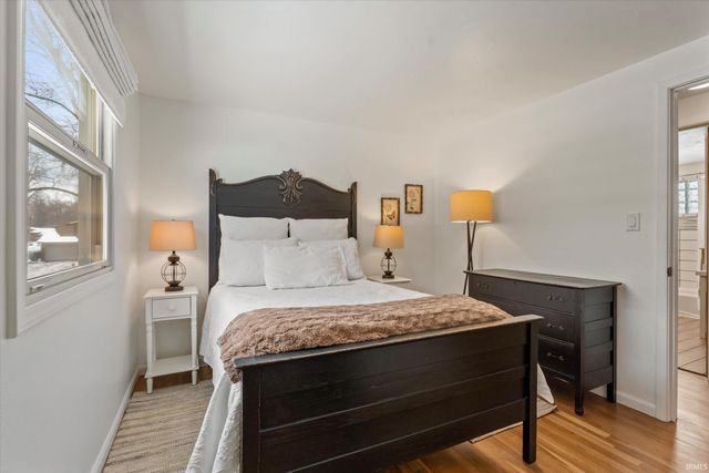 52567 Heatherfield Drive, South Bend, IN 46637