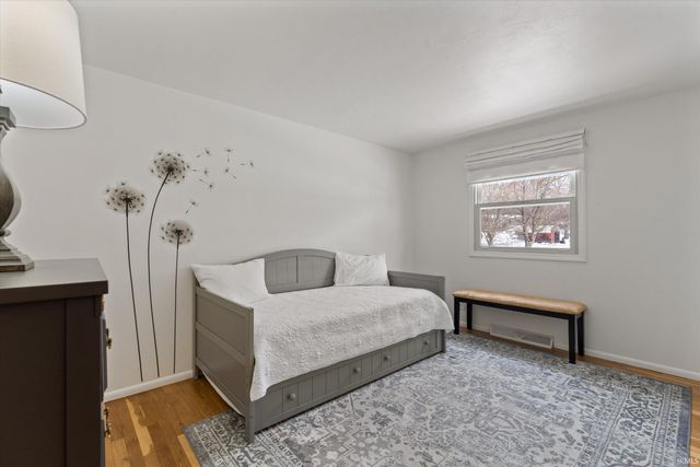 52567 Heatherfield Drive, South Bend, IN 46637