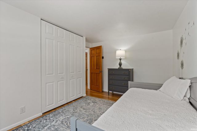 52567 Heatherfield Drive, South Bend, IN 46637