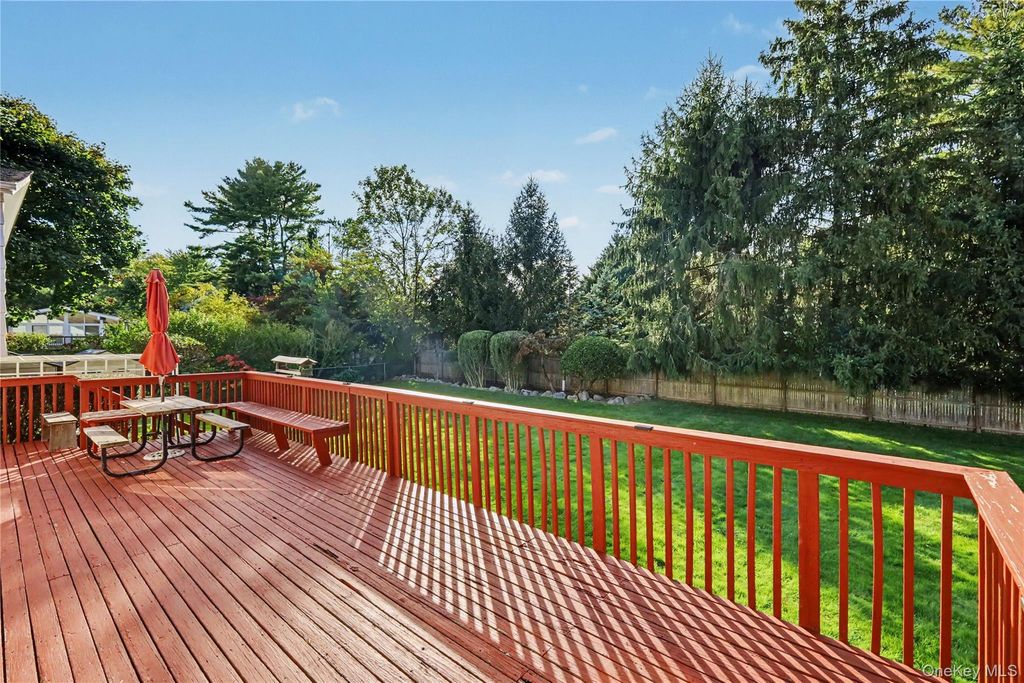 472 N Ridge Street, Rye Brook, NY 10573 — photo 4