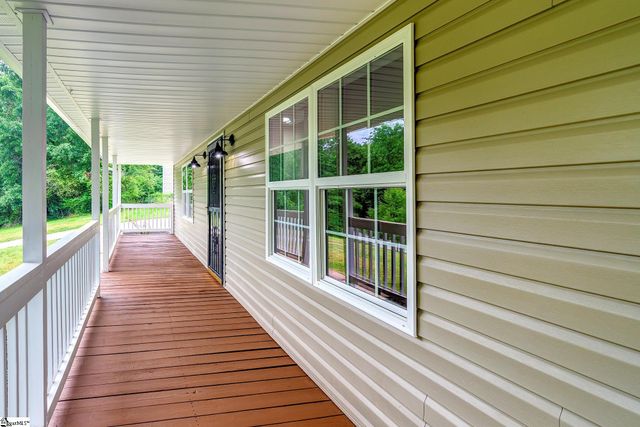 103 Duncan Road, Travelers Rest, SC 29690