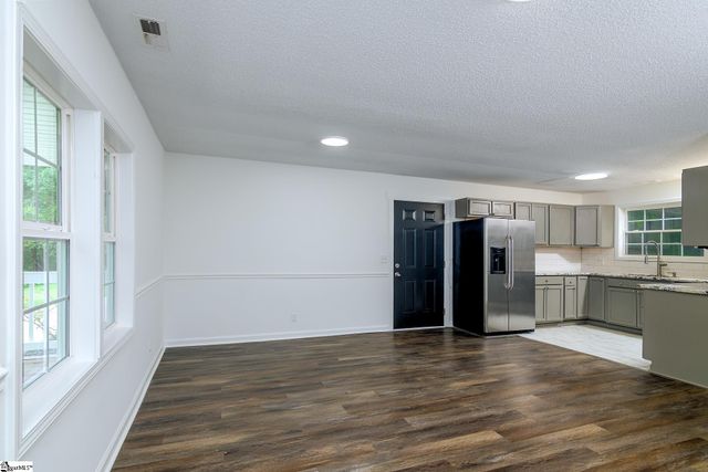 103 Duncan Road, Travelers Rest, SC 29690