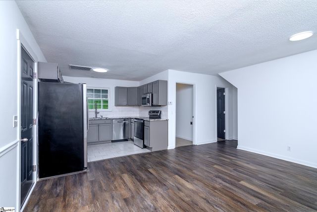103 Duncan Road, Travelers Rest, SC 29690