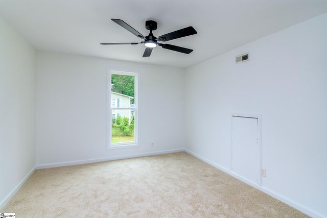 103 Duncan Road, Travelers Rest, SC 29690