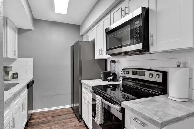 17210 Imperial Valley Drive 53, Houston, TX 77060